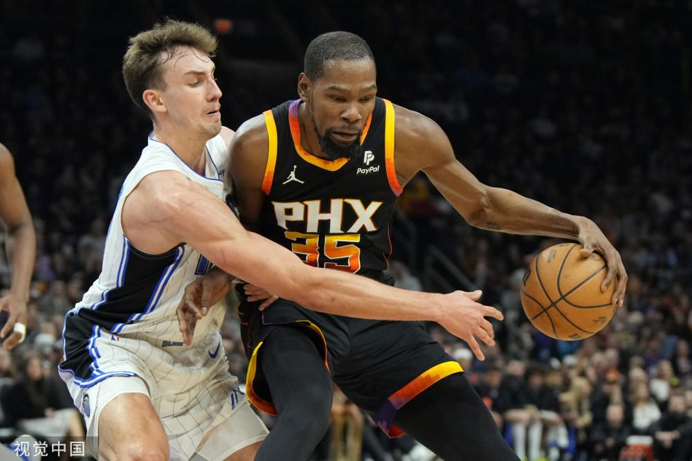 也能在进攻 也能在进攻