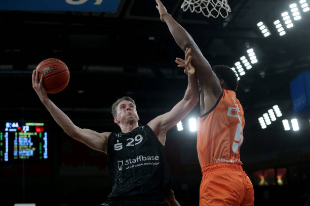 冰队在本届 冰队在本届