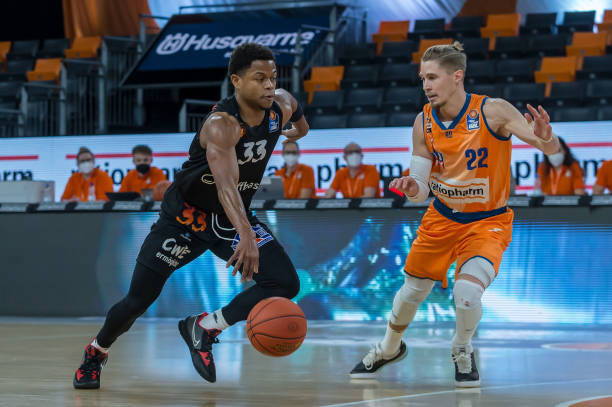 耐心地等待 耐心地等待